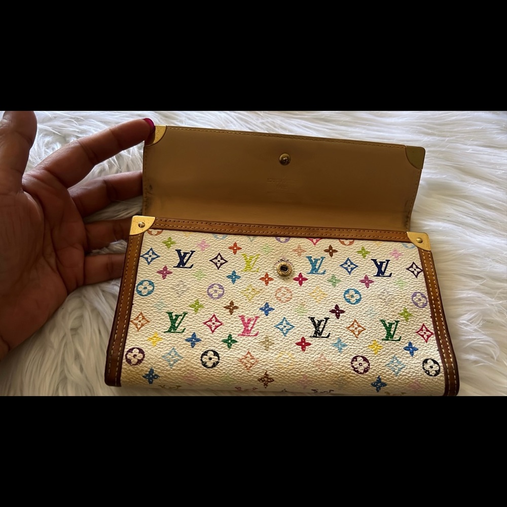 💯% Authentic Louis Vuitton Multicolor Tri-Fold Wallet - Picture 8 of 9